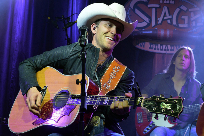 Justin Moore at Ralston Arena